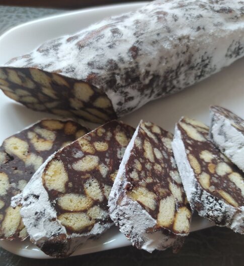 Шоколадна ковбаса