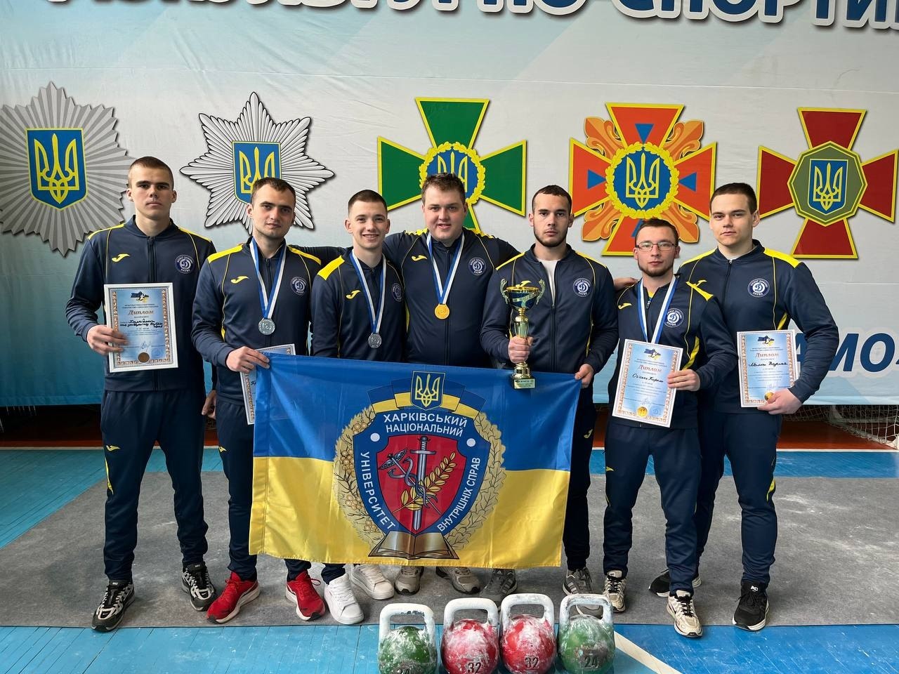 Команда ХНУВС з гирьового спорту