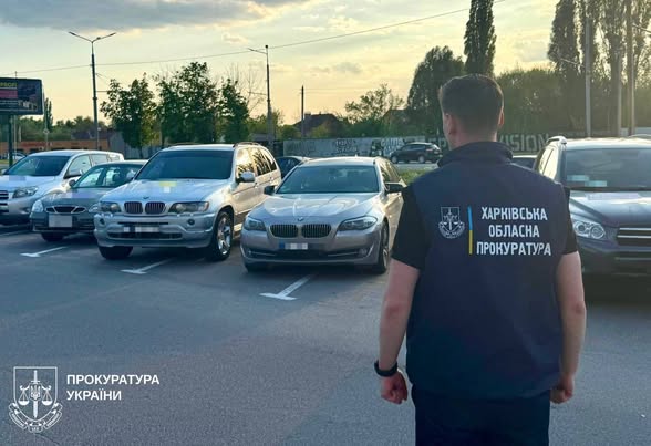 Контрабанда машин під виглядом гуманітарної допомоги ЗСУ