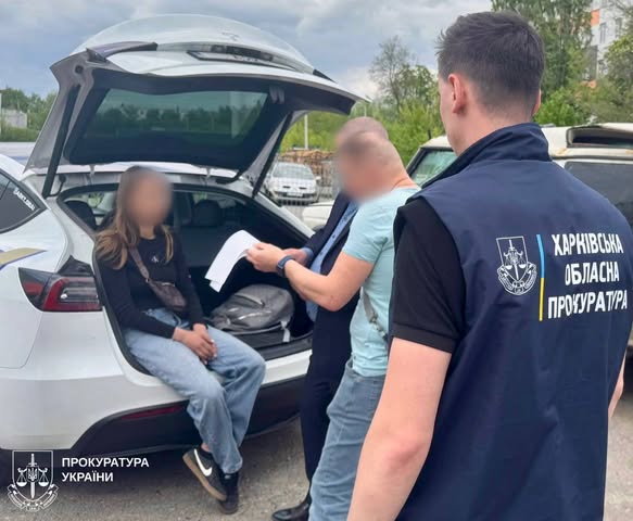 Контрабанда машин під виглядом гуманітарної допомоги ЗСУ