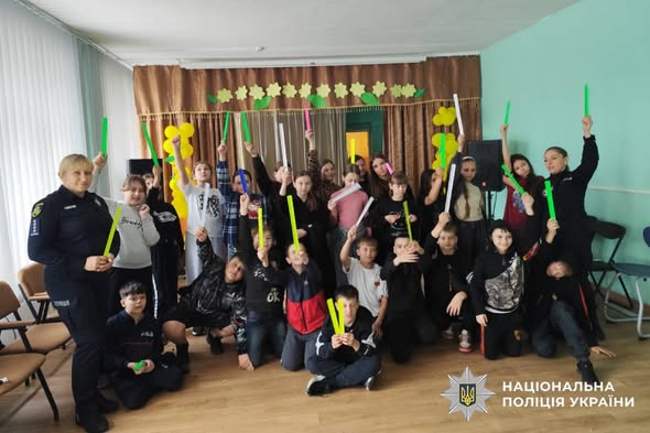 Поліція Валківщини провела профілактичні заходи для школярів