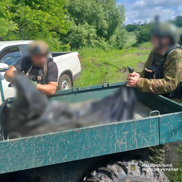 Вбивство у «сірій зоні»: поліцейські викрили зловмисника у прикордонному селі на Харківщині