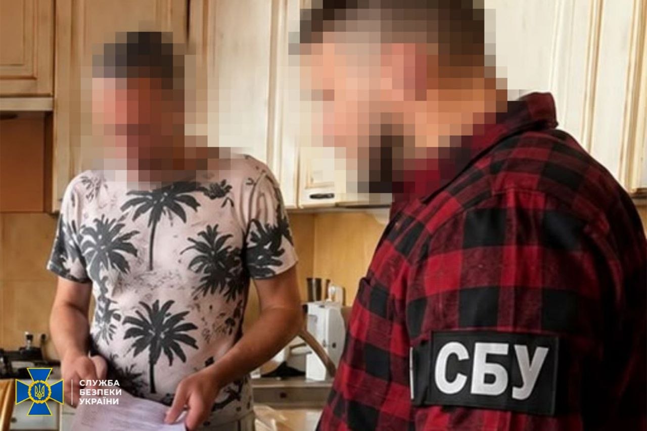 СБУ викрила посадовців енергосектору на розкраданні під час будівництва захисних споруд