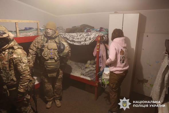 Поліцейські Харкова викрили учасників групи, які незаконно утримували людей у псевдореабілітаційних центрах