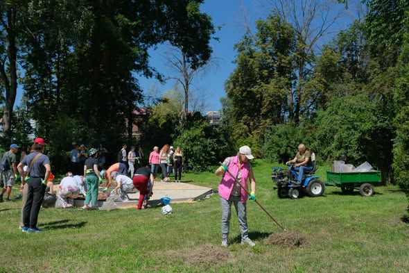 У ботанічному саду Каразінського створили нову психотерапевтичну локацію