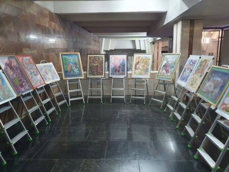 У харківському метрополітені відкрилися виставки