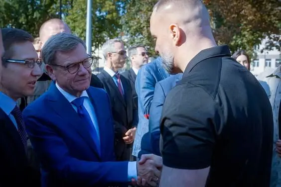 Олег Синєгубов з Федеральним міністром закордонних справ Німеччини та Надзвичайним і Повноважним Послом Німеччини в Україні