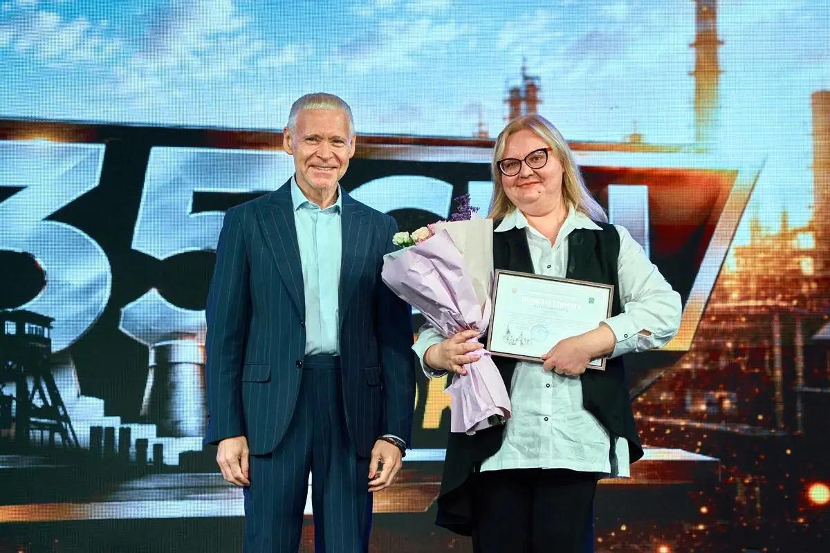 Міський голова Ігор Терехов привітав колективи провідних машинобудівних підприємств міста з Днем машинобудівника.