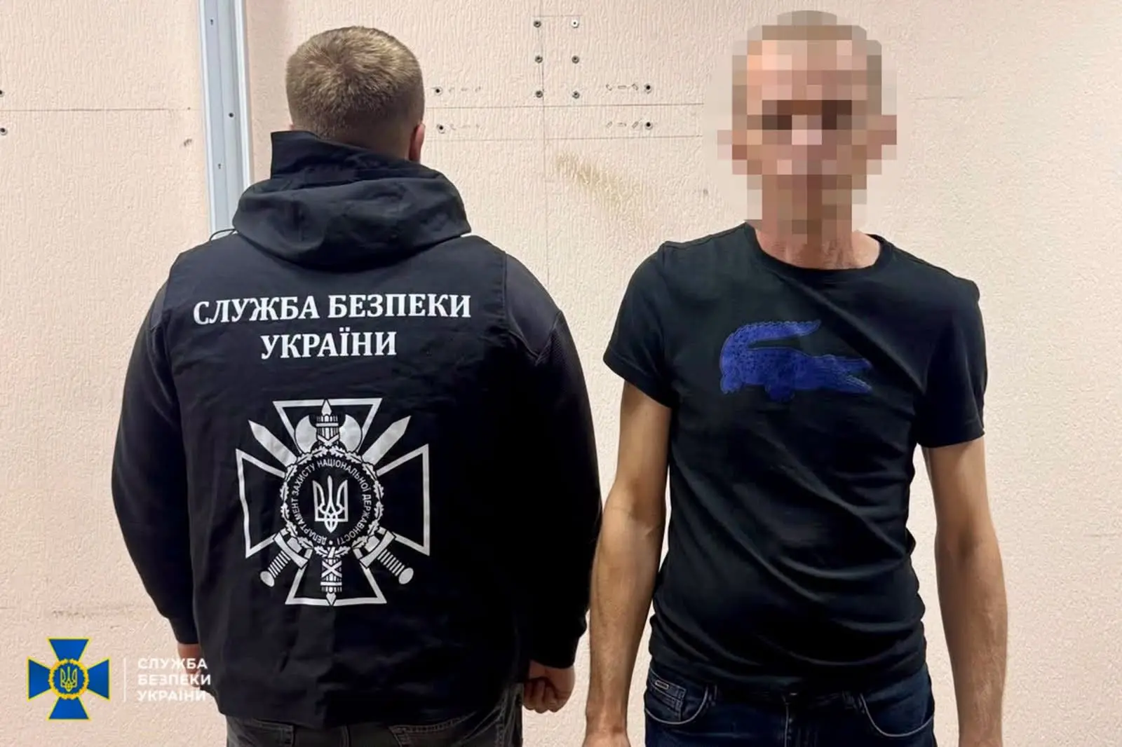 У Харкові СБУ викрила чоловіка, який поширював дані про українських військових.