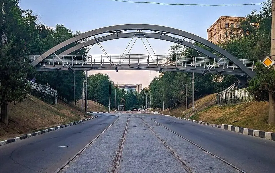 Обмеження руху транспорта