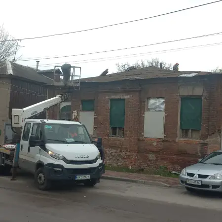Наслідки ворожих атак в Основ’янському районі